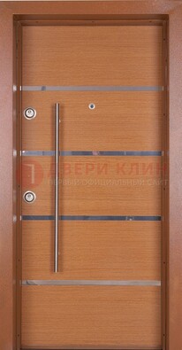 Коричневая входная дверь c МДФ панелью ЧД-35 в частный дом Кириши