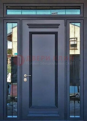 Черная металлическая дверь с фрамугой и филенкой ДФГ-19 Кириши