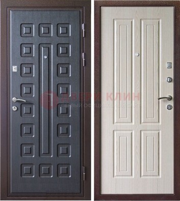 Внутренняя темная железная дверь с МДФ ДМ-120 Кириши