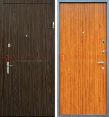 Коричневая одностворчатая стальная дверь с МДФ ДМ-341 Кириши