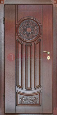 Темная стальная дверь с массивом дуба с рисунком ДМД-19 Кириши