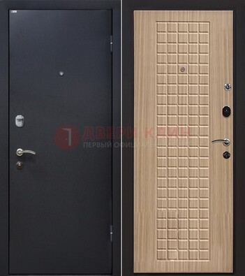 Черная металлическая дверь с порошковым покрытием ДП-157 Кириши