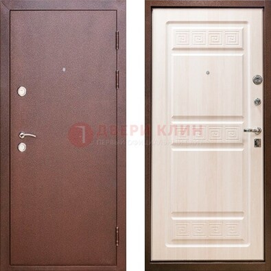 Коричневая металлическая дверь с порошковым напылением ДП-182 Кириши