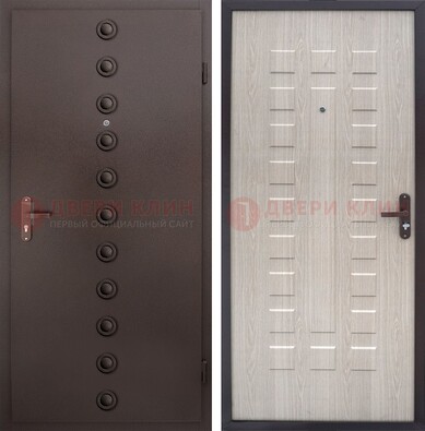 Железная дверь Антик серебро с порошковым покрытием и терморазрывом с МДФ ДП-246 Кириши