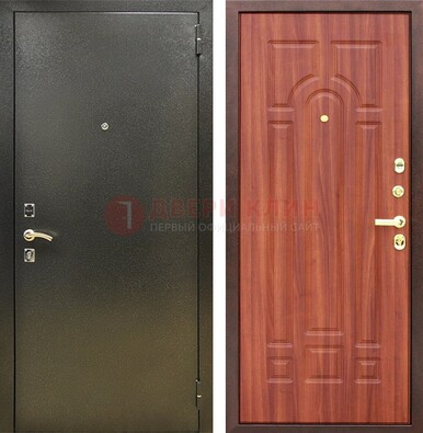 Входная темно-серая дверь с порошковой отделкой и МДФ Миланский орех ДП-281 Кириши