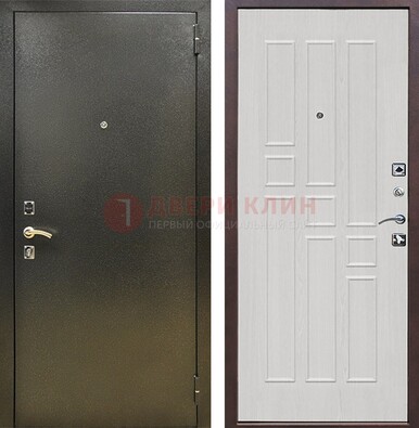 Входная дверь Темное серебро с порошковой отделкой и терморазрывом МДФ ДП-282 в Волхове