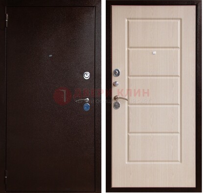 Коричневая металлическая дверь с порошковым окрасом ДП-92 Кириши