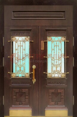 Парадная дверь со вставками из стекла и ковки ДПР-43 для каркасного дома Кириши