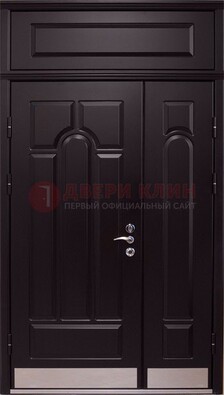 Парадная дверь с металлическими вставками ДПР-47 и фрамугой Кириши
