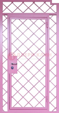 Розовая металлическая решетчатая дверь ДР-15 Кириши