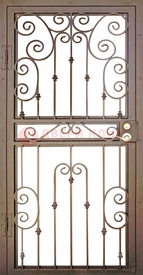 Коричневая металлическая решетчатая дверь с ковкой ДР-16 Кириши