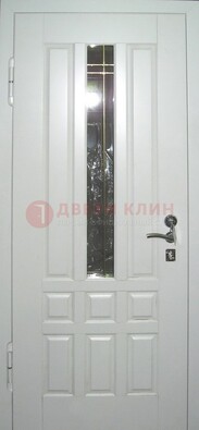 Белая металлическая дверь со стеклом ДС-1 в загородный дом Кириши