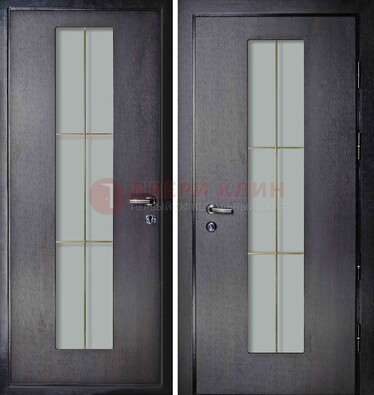 Темная стальная дверь со стеклом ДС-3 для загородного дома Кириши