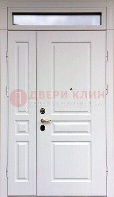 Белая двухстворчатая металлическая дверь со стеклом ДС-63 Кириши