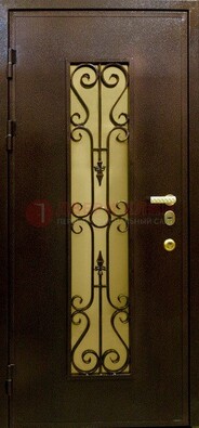 Металлическая дверь с армированным стеклопакетом и ковкой ДСК-20 Кириши