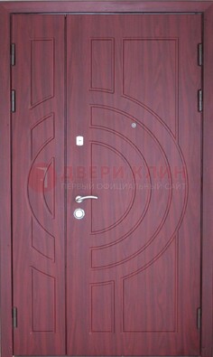 Красная железная дверь с виноритом ДВТ-3 Кириши