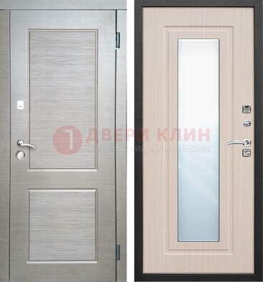 Светлая металлическая филенчатая дверь и МДФ Белый дуб с зеркалом ДЗ-104 Кириши